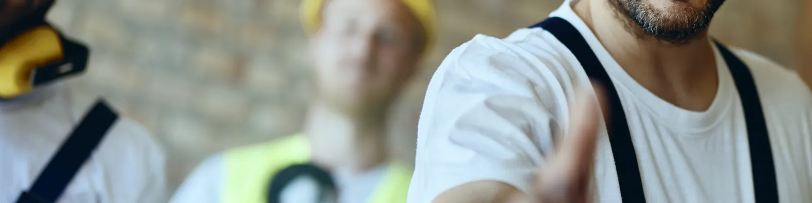 Top Bewerber als enwiderstehlicher Arbeitgeber anziehen Die besten Mitarbeiter für Industrieunternehmen